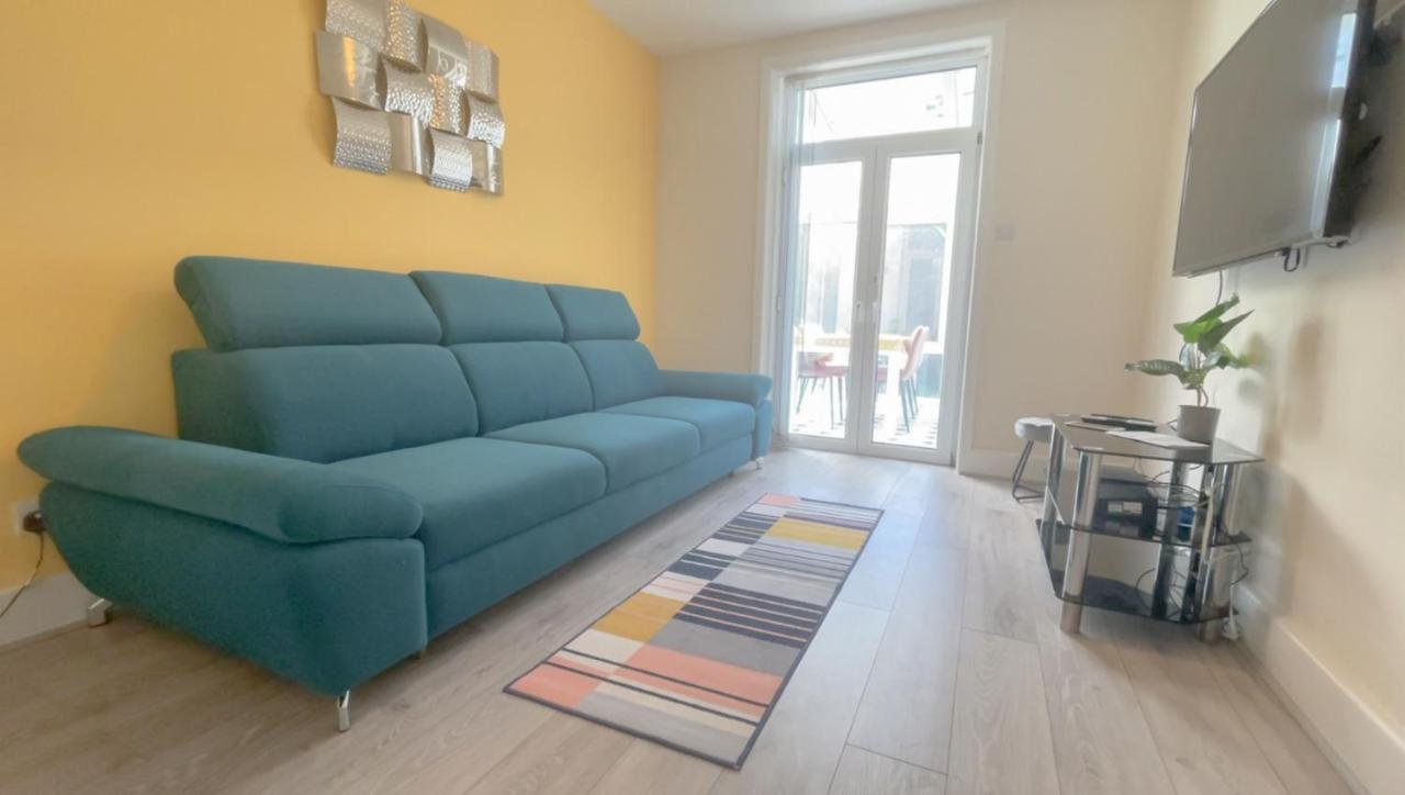 Large 3 Bedroom & 2 Bath - Ground Floor With Parking Bournemouth Exterior foto